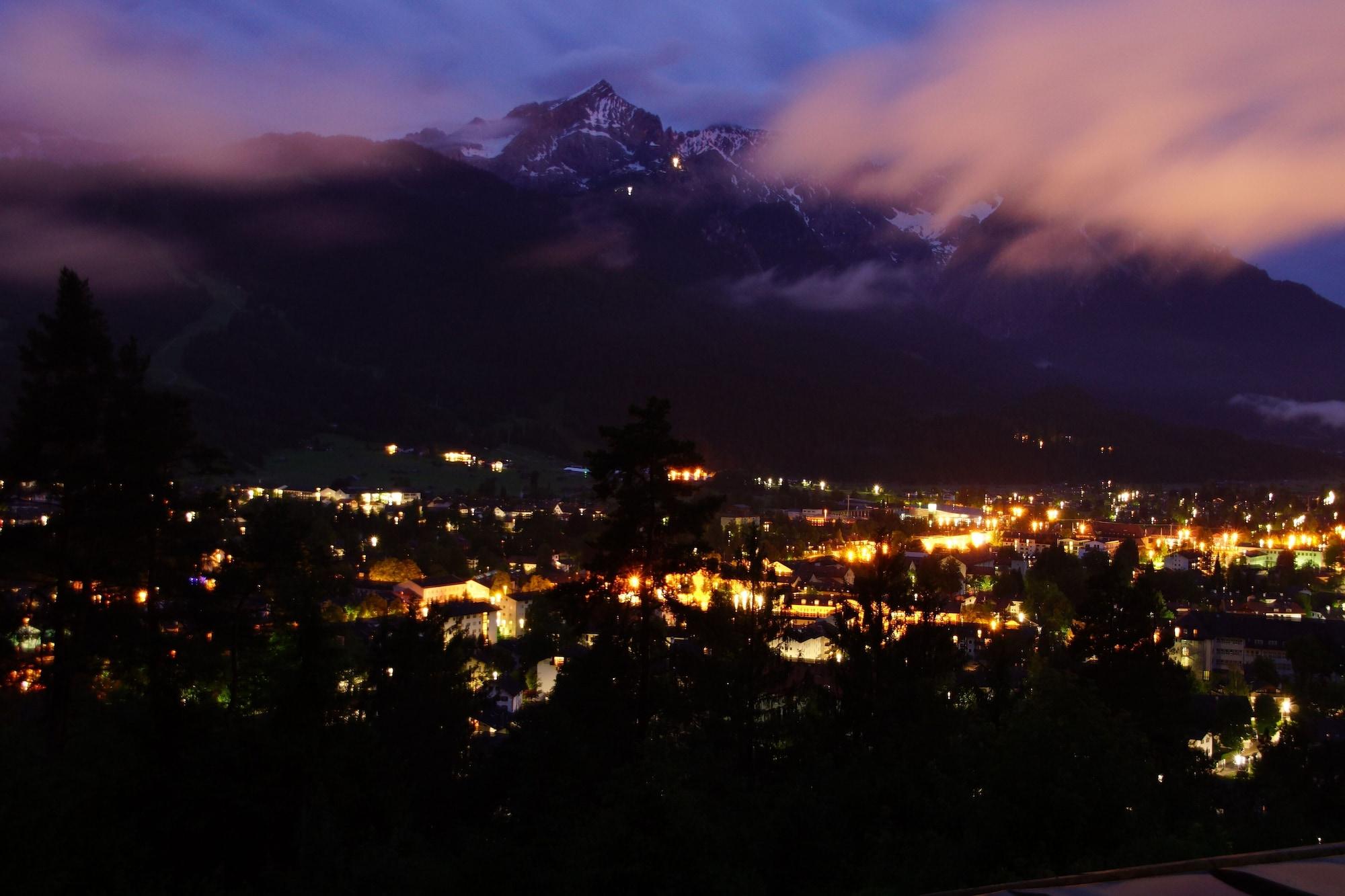 Landkomforthotel Panorama & Restaurant Bella Vista Garmisch-Partenkirchen Esterno foto